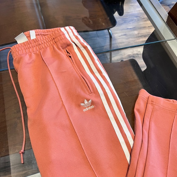 Adidas Women's Coral Joggers with White Stripes - Picture 2 of 4